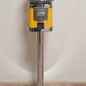 Gebruikte beaver automaat geel op voet